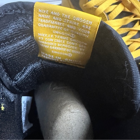 Jordan 1 Retro High Pollen Size 10.5 - Picture 6 of 8